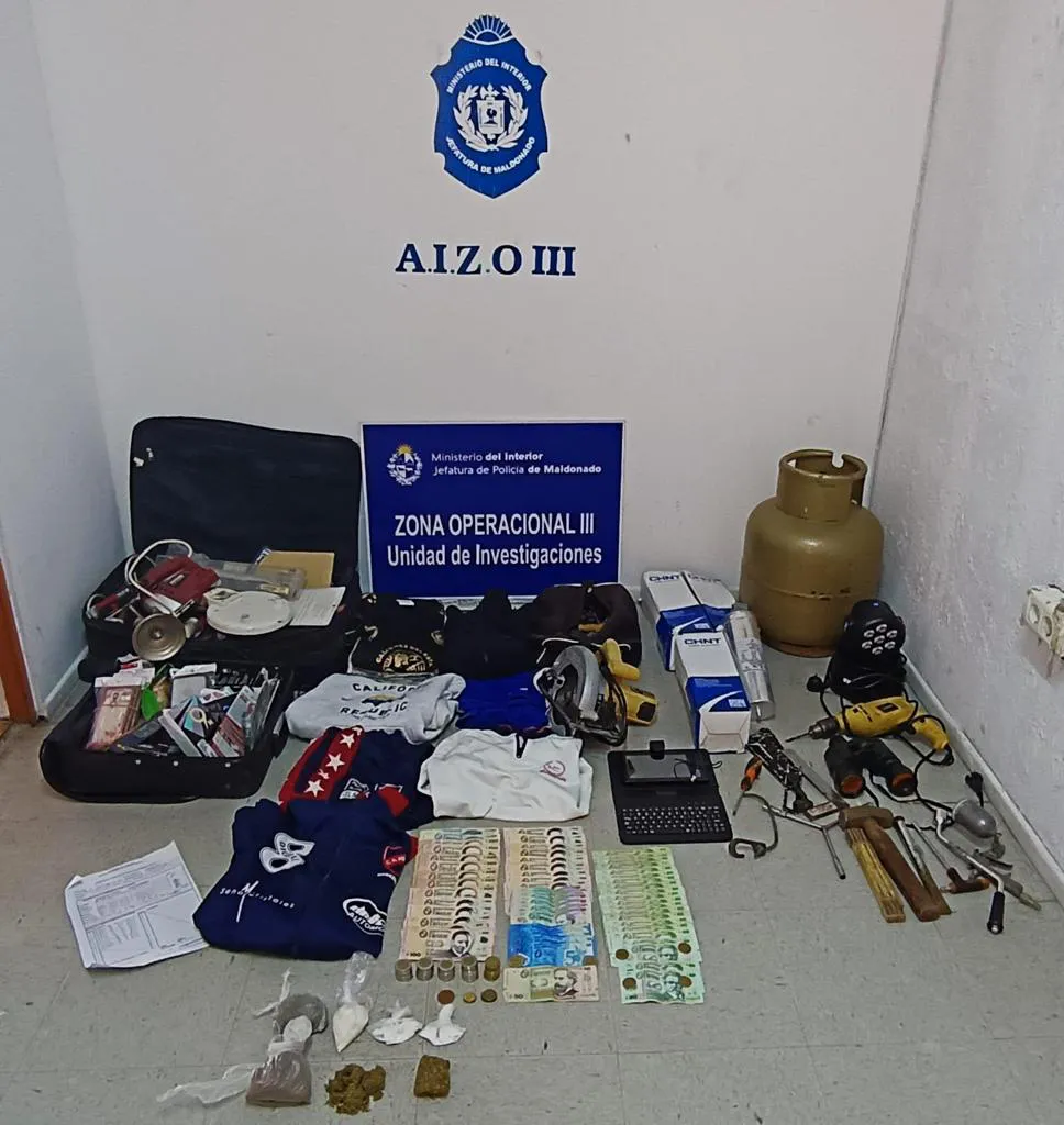 Sustancia incautada y demas efectos incautados 2