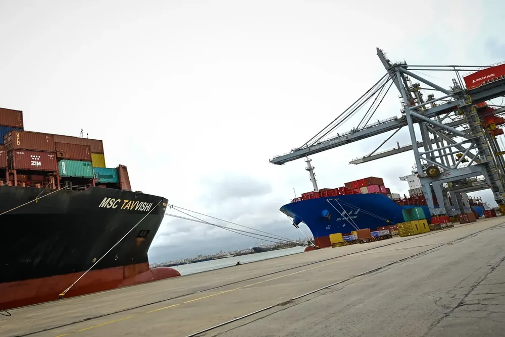 81fd4982-559a-1e6b-8e29-a6cef0d604bd