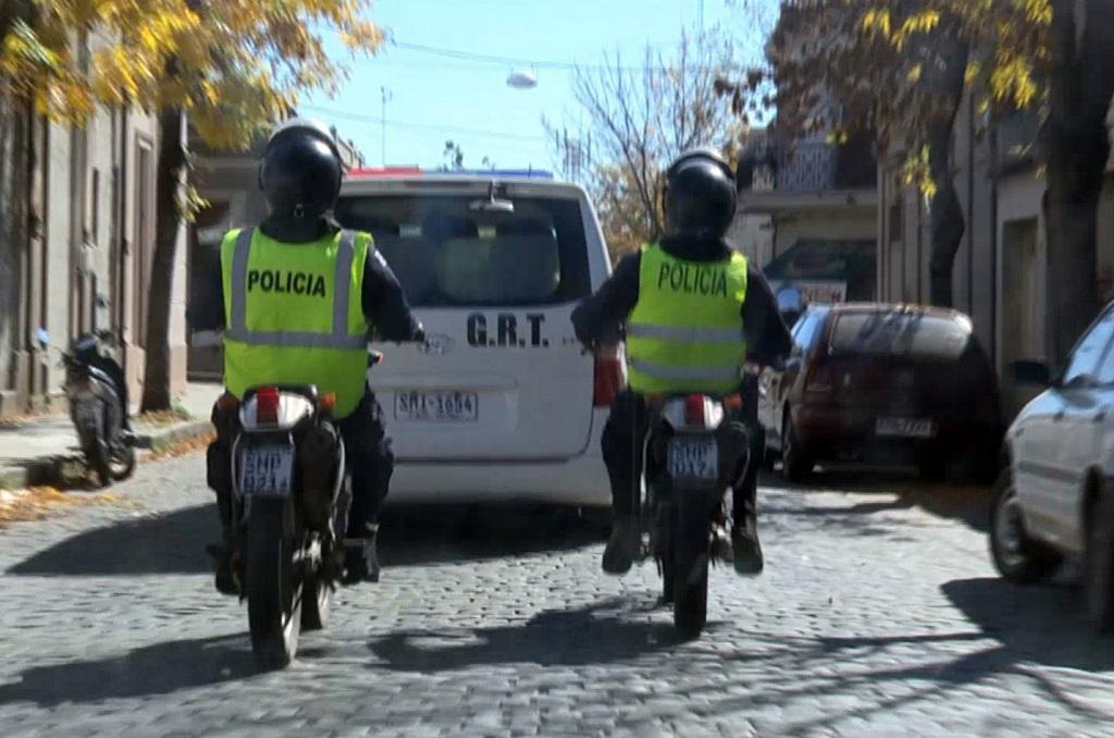 POLICIA 2017 - R2543453