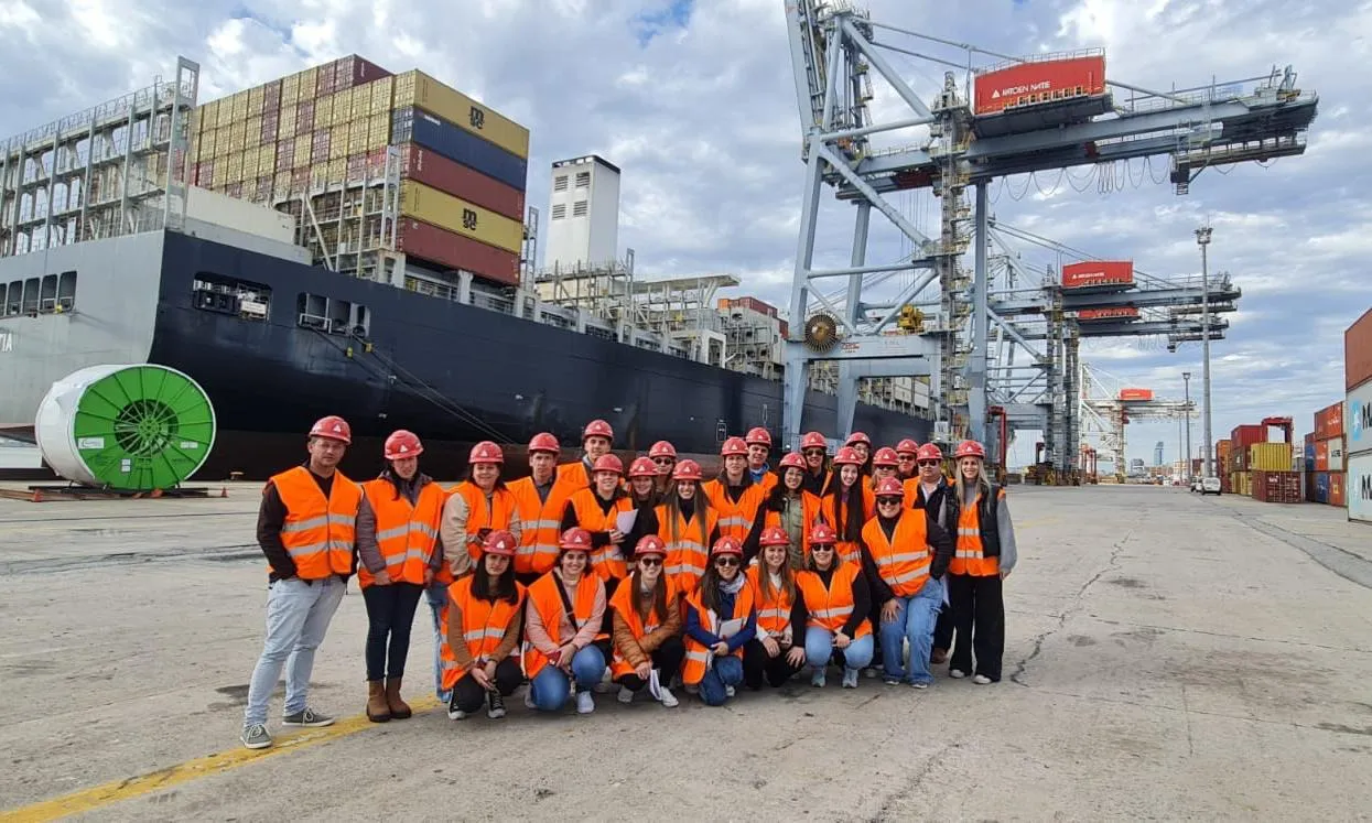 7b7aeb60-09c2-e84a-e040-9f037271b897