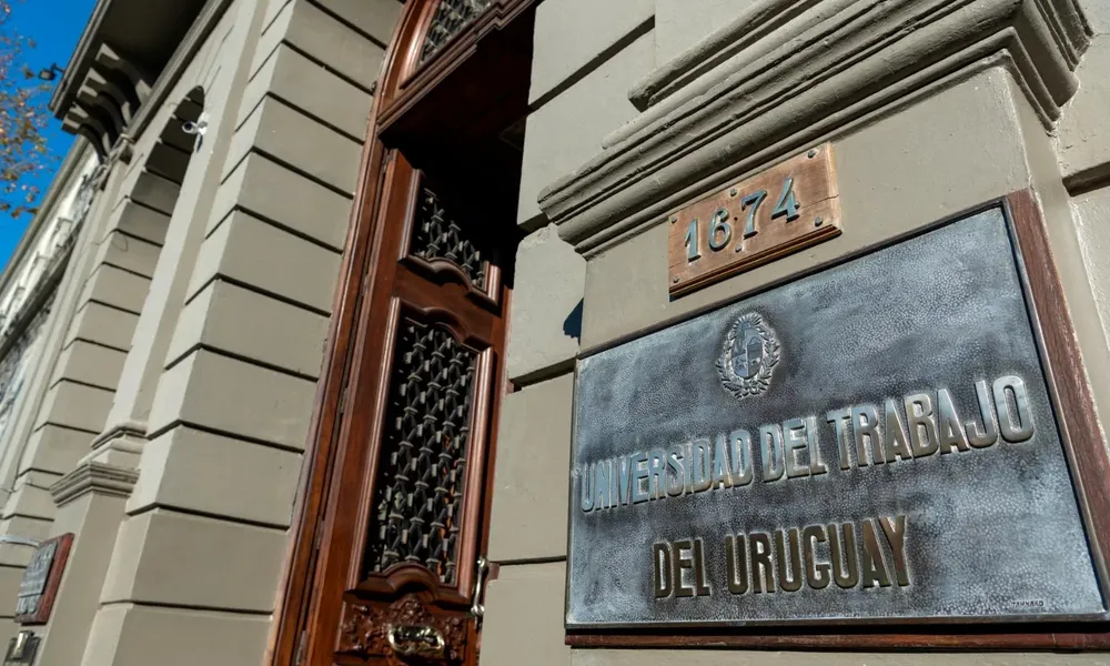 53d9eabf-8a63-7c60-af89-f197bdb32f81