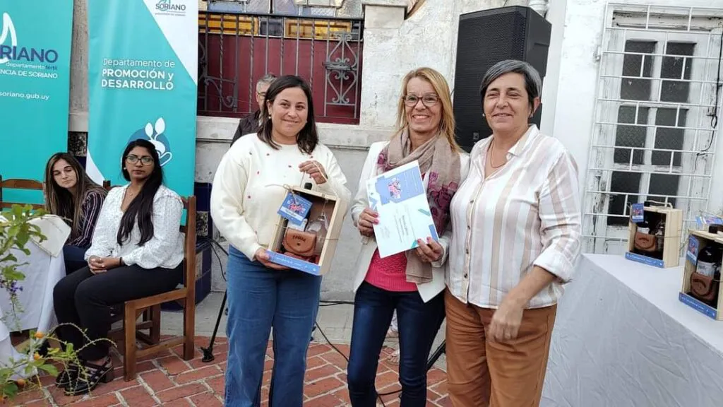 MUJERES DE SORIANO