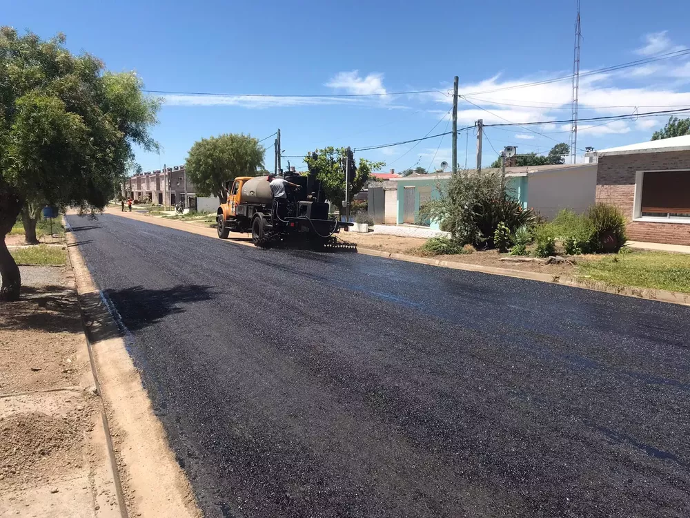 Cardona - asfaltado de calles