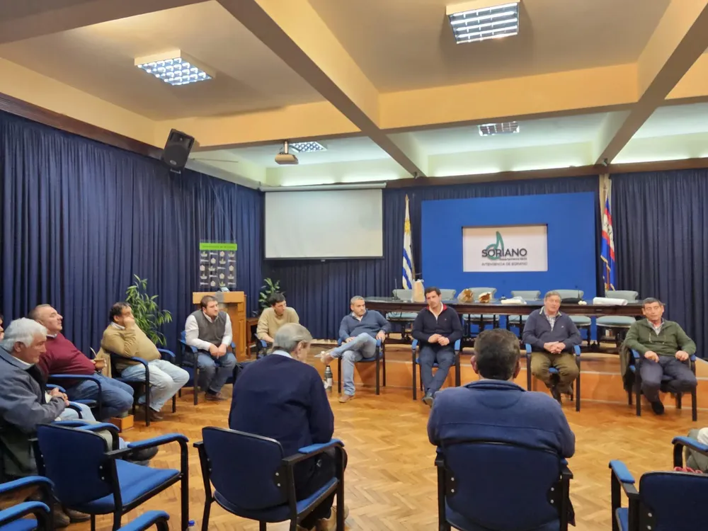 Besozzi con bancada del P. Nacional - 2