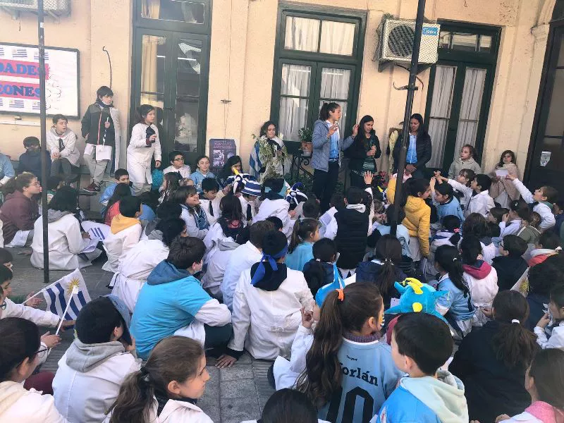 remeras en escuela 4