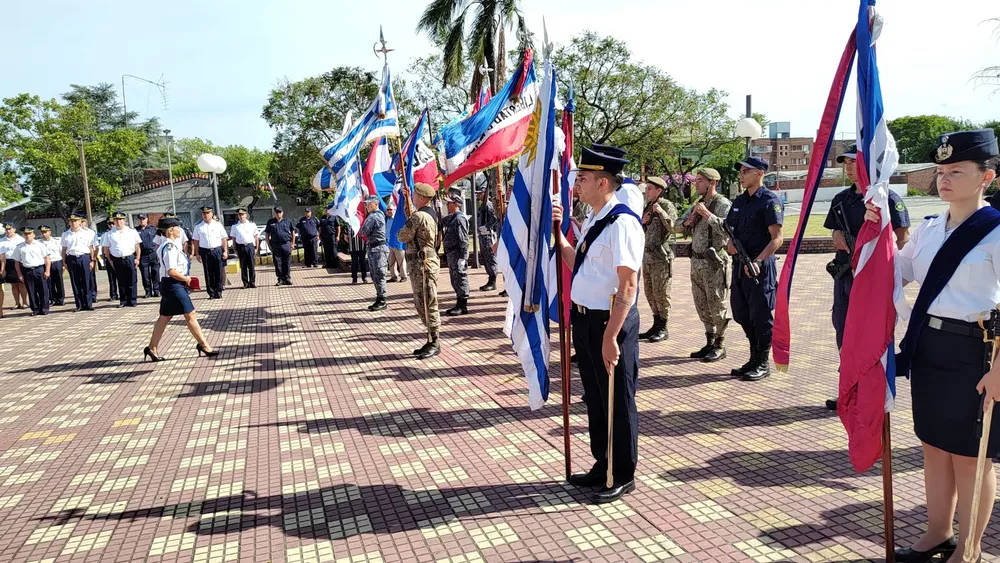 acto policia plaza Artigas