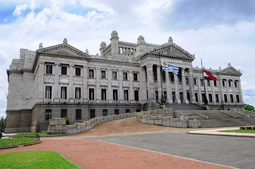 parlamento palacio legislativo 32413