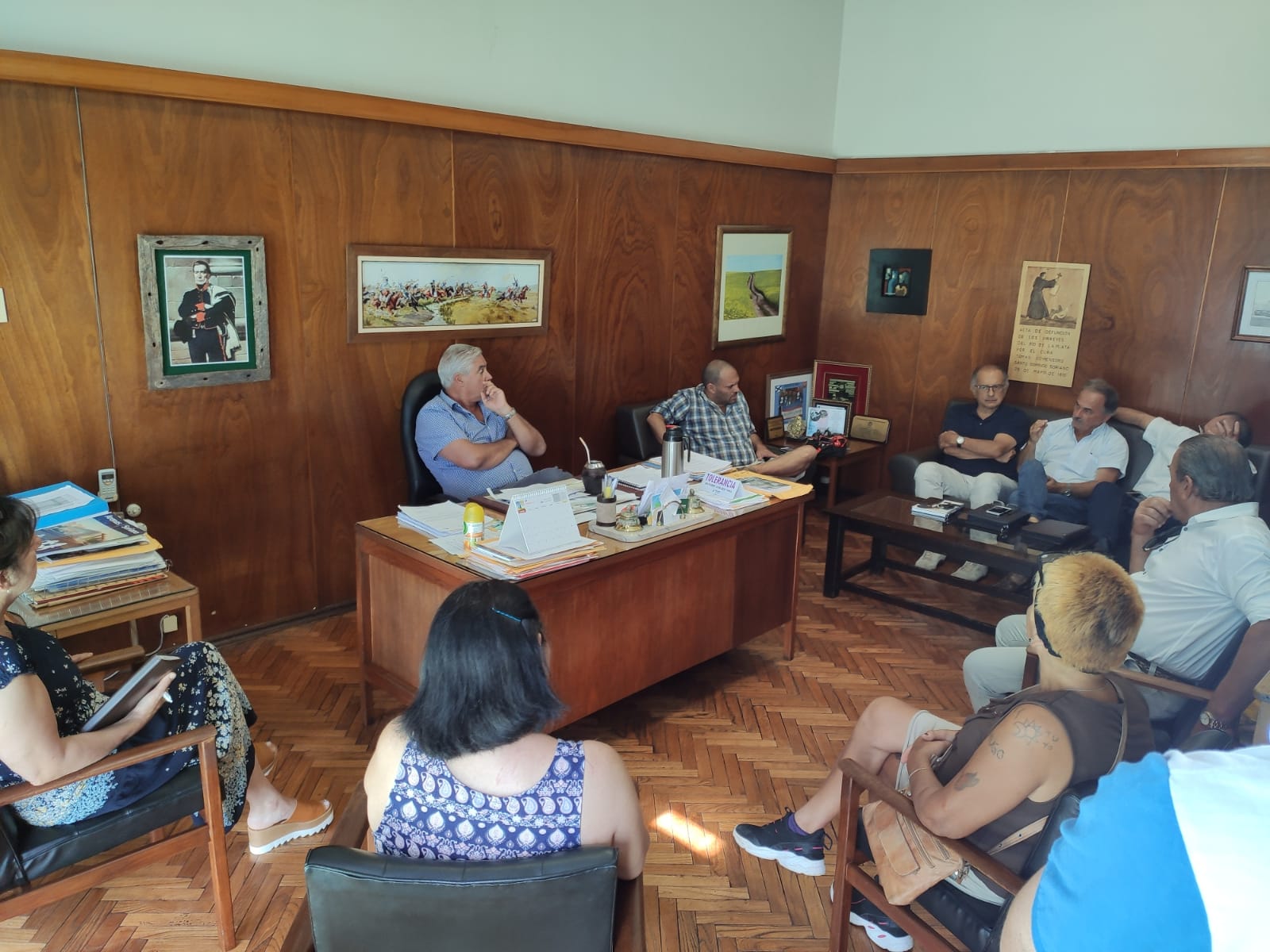 BASCOU EN REUNIÓN CON VECINOS DE VERTEDERO 1