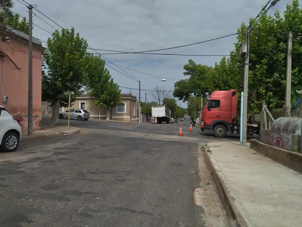 inician obras en barrio Oeste