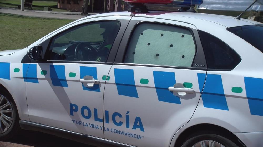 Policia Mercedes 3241234