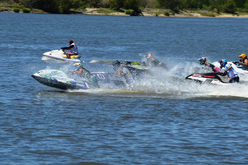 MOTOS DE AGUA jET sKI