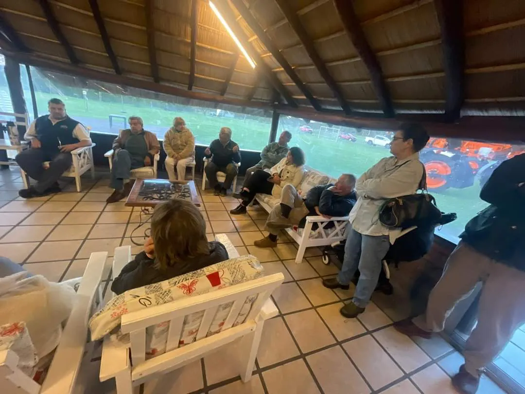 Maneiro en reunión por seguridad Ejido de Chacras