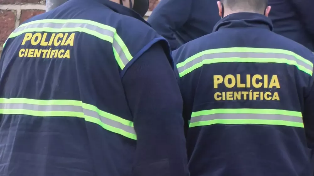 Policia Cientifica 23143