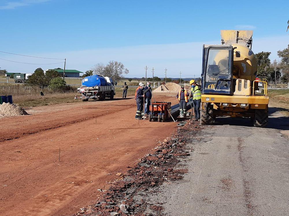 Bascou recorriendo obras en Palmitas
