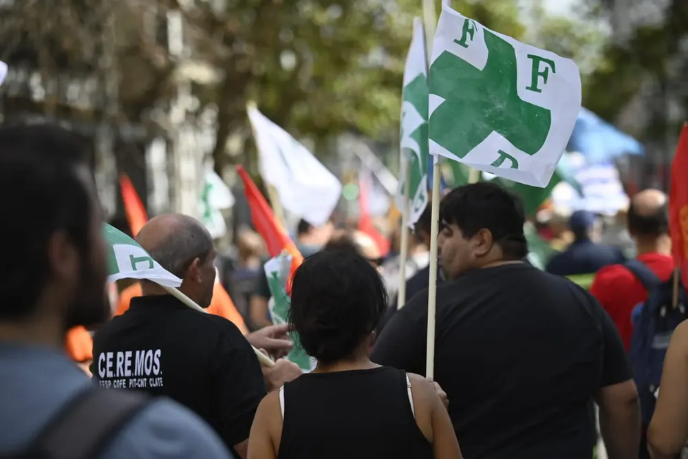 884949b9-6760-d8de-4c69-e89840600003