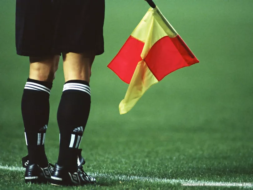 ARBITROS (2)