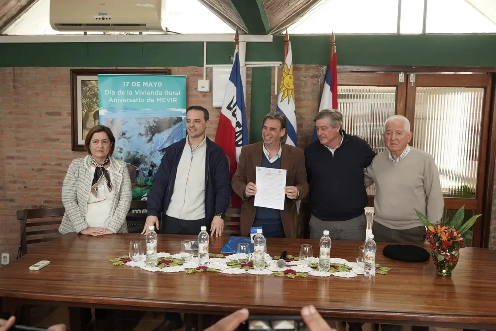 MEVIR FAJARDO PALMITAS