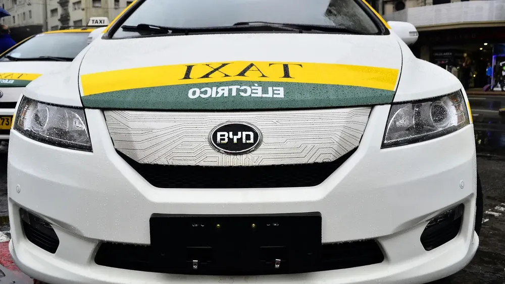 taxi electricom