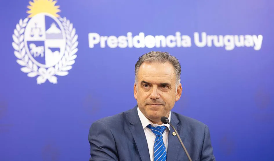 yamandú orsi 324123